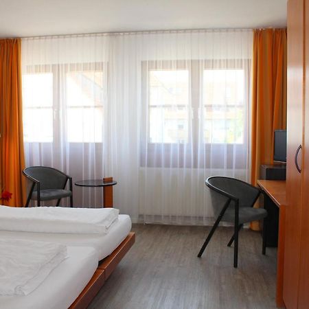 Hotel Lamm Nufringen Bagian luar foto